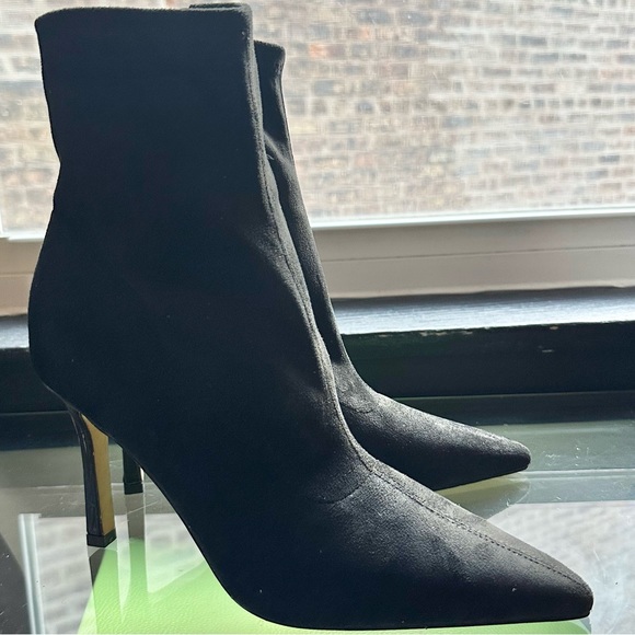 🌸MARC FISHER🌸 LTD Kellen Black Suede Boots size 9M - Picture 5 of 14